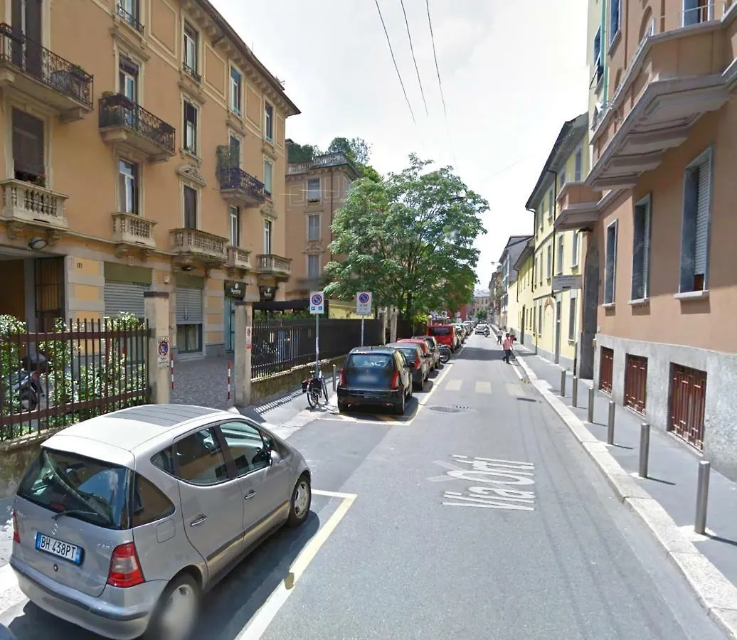 Apartment Cozy Central Flat - Porta Romana - Duomo Milan Italy